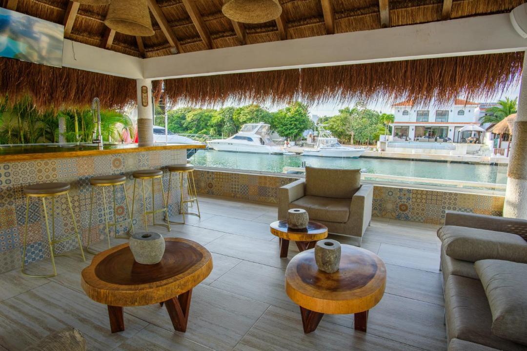 Photo of Others in Puerto Aventuras
