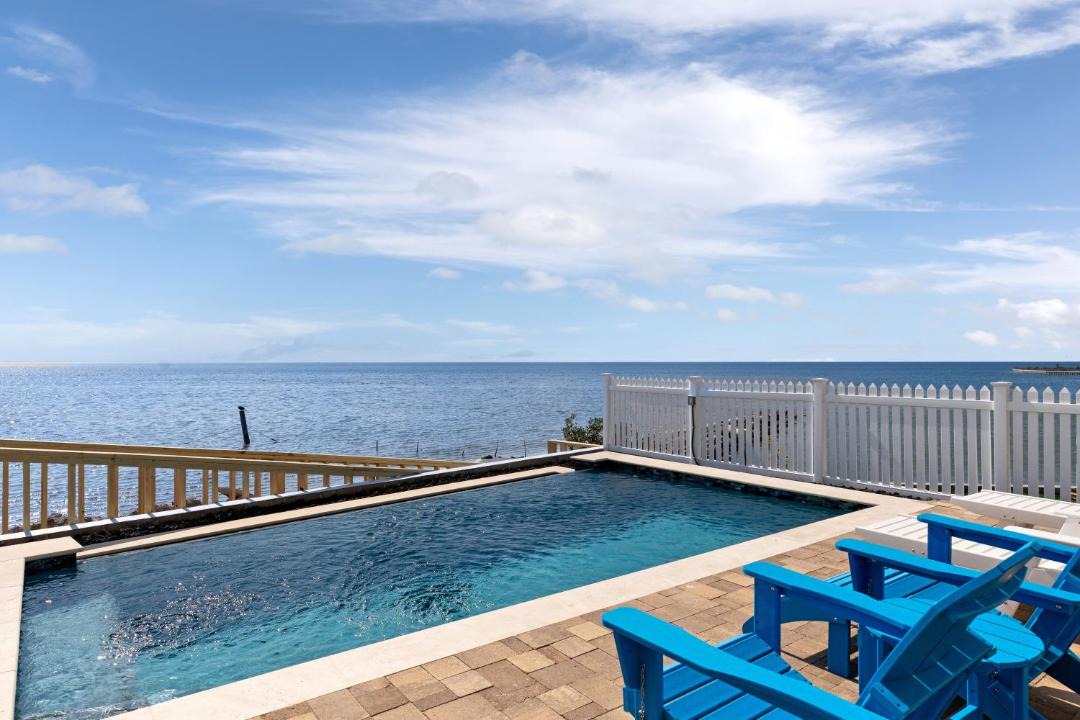 Photo of Patio Balcony in The Shores