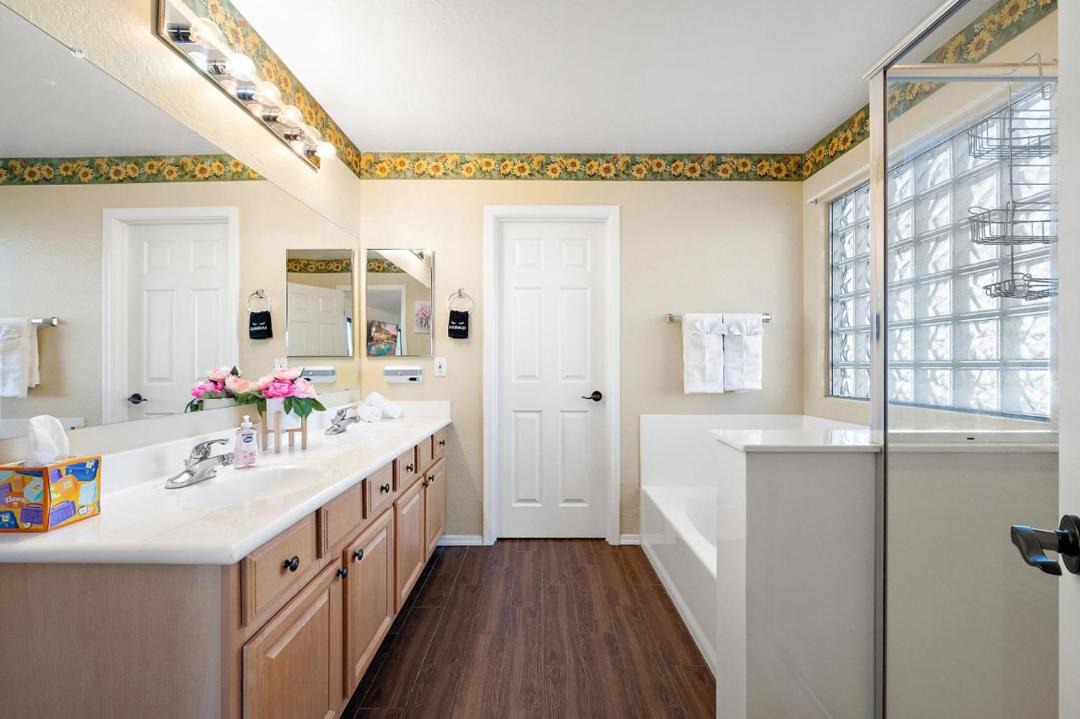Photo of Bathroom in Tamaron