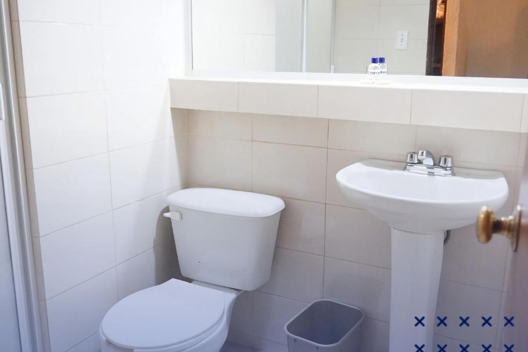 Photo of Bathroom in Leon