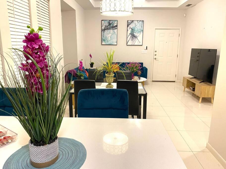 Photo of Livingroom in Mission