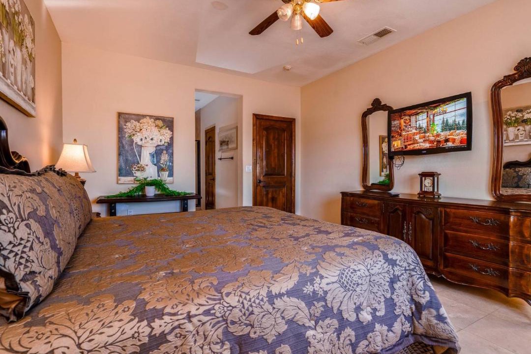 Photo of Bedroom in El Dorado Ranch