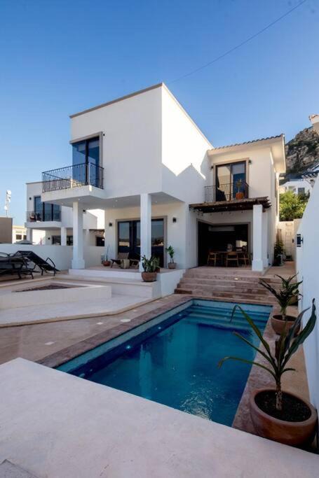 Photo of Others in Pedregal