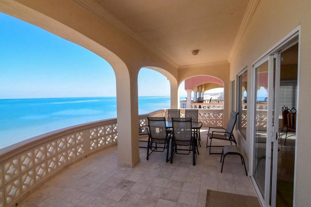 Photo of Patio Balcony in Villas de Las Palmas