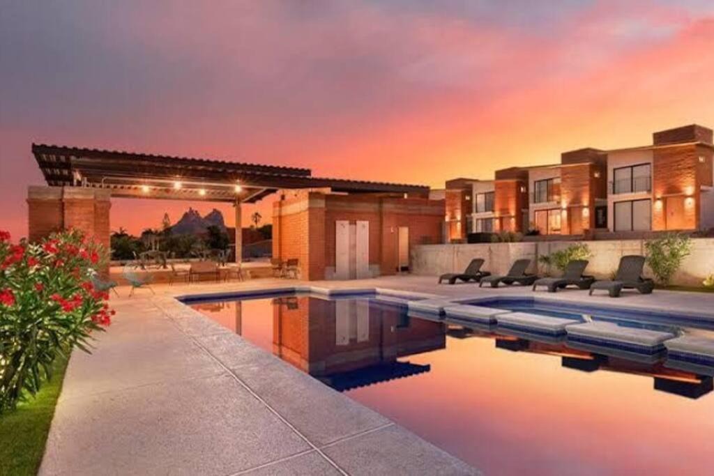 Photo of Outdoor in San Carlos