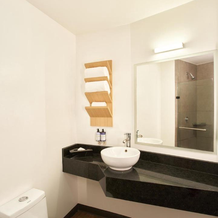 Photo of Bathroom in zona dos extendida