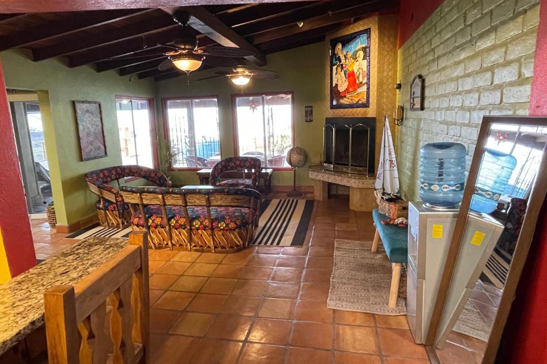 Photo of Livingroom in La Fonda