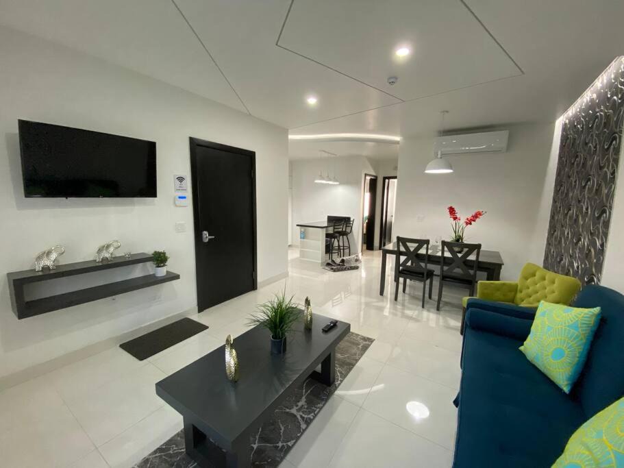 Photo of Livingroom in Colinas del Mar
