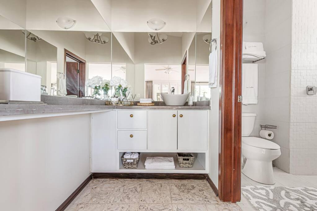 Photo of Bathroom in Esterito