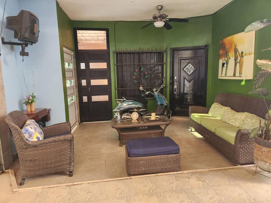 Photo of Livingroom in Palenque