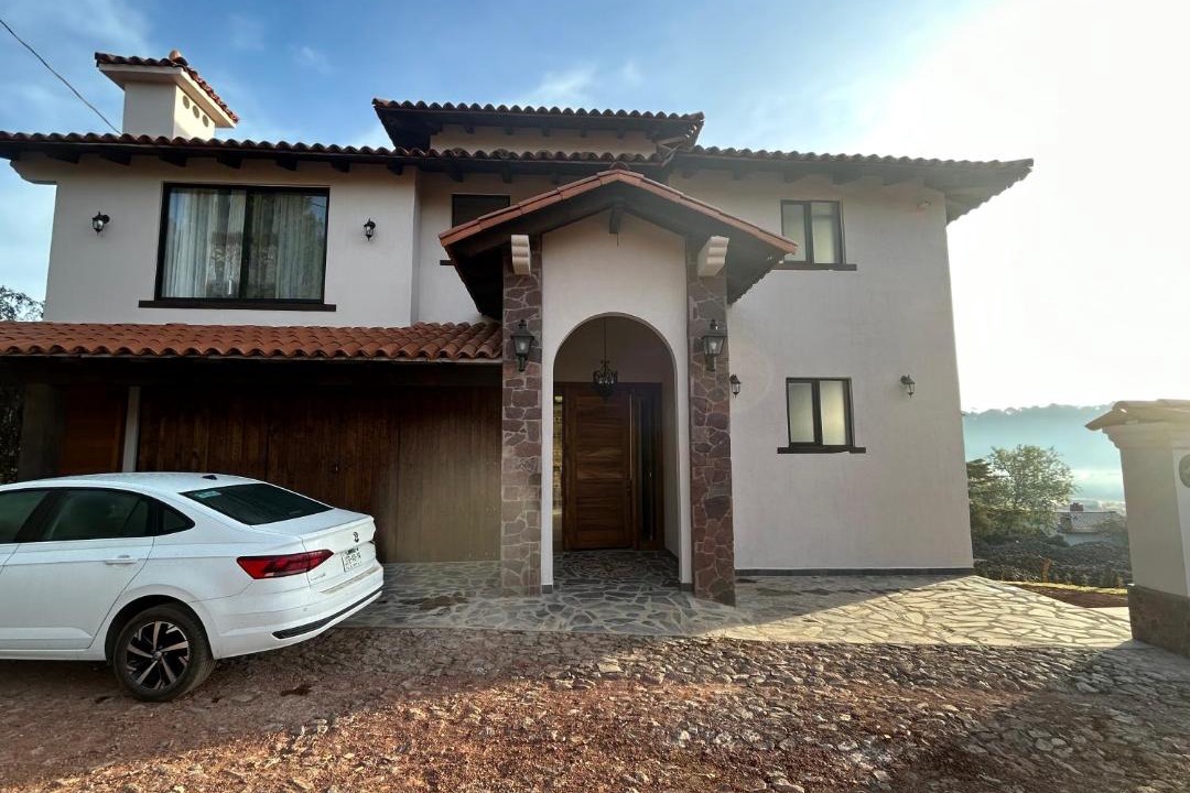 Photo of Buildings in Mazamitla