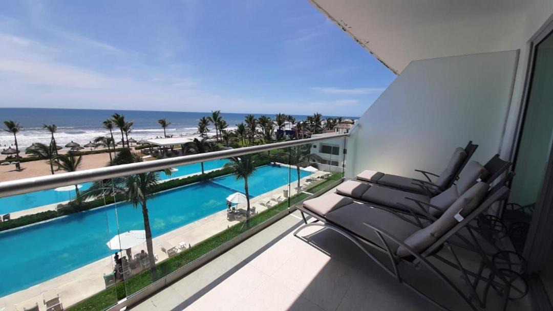 Photo of Patio Balcony in Cerritos