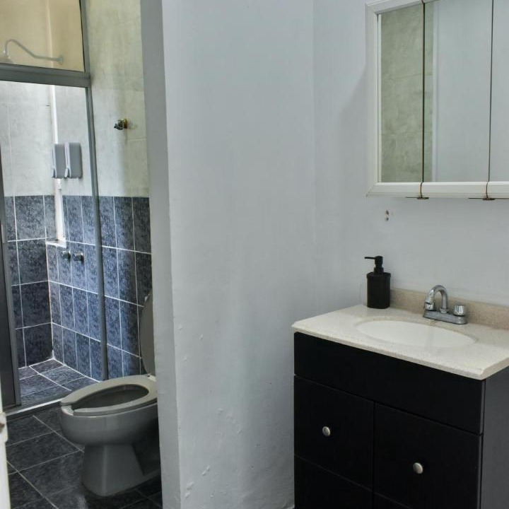 Photo of Bathroom in Leon