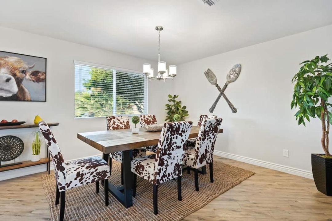 Photo of Livingroom in Heritage Heights