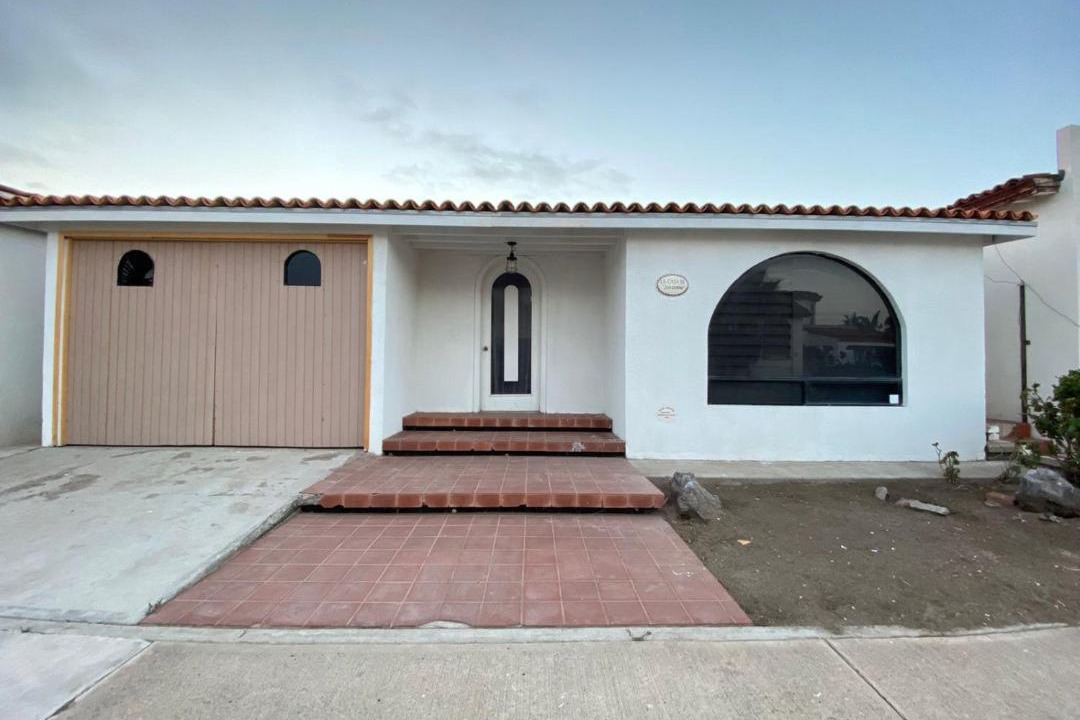 Photo of Buildings in Lengueta Arenosa