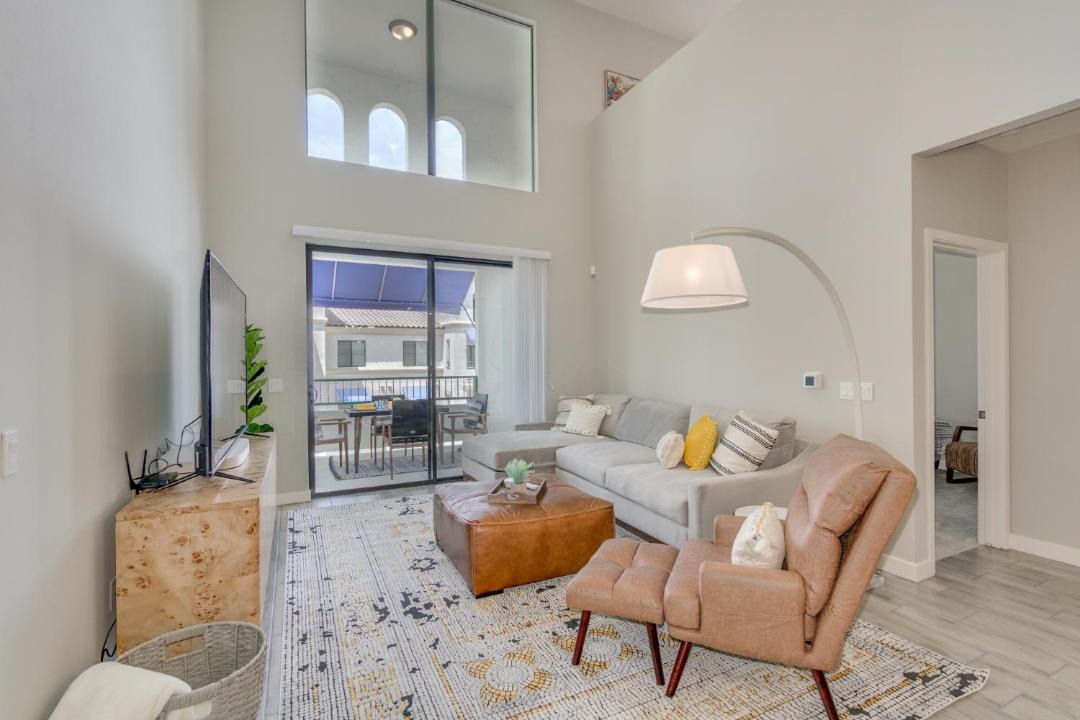 Photo of Livingroom in Ocotillo