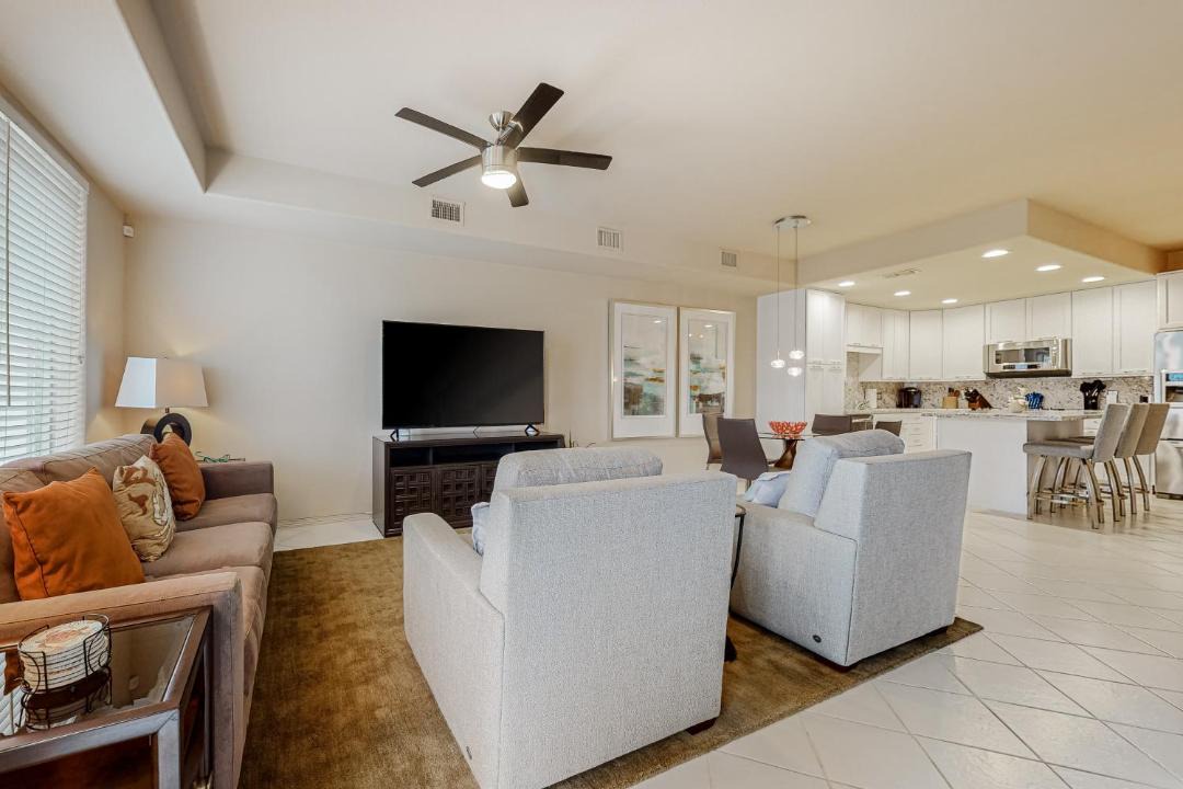 Photo of Livingroom in Laguna Vista