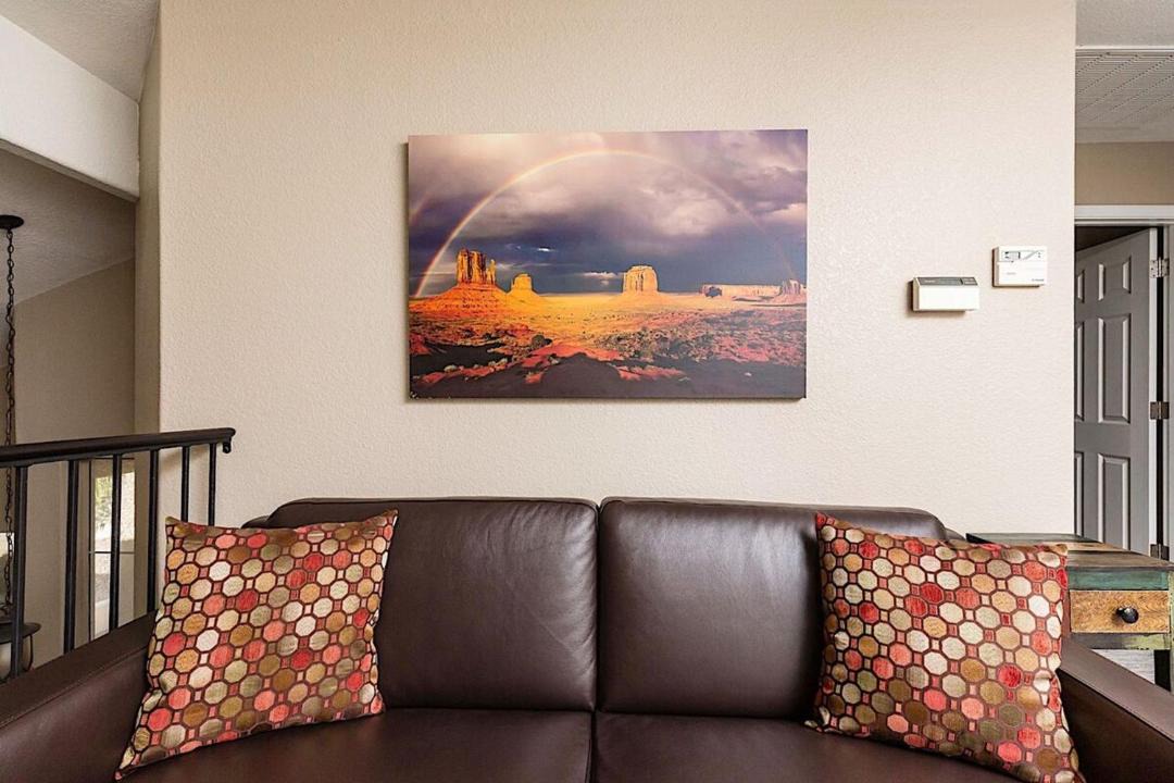 Photo of Livingroom in Glendale