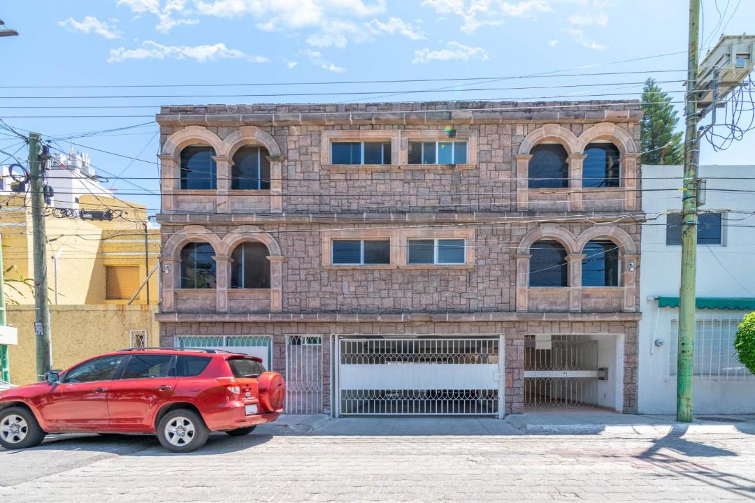 Photo of Buildings in Downtown Queretaro