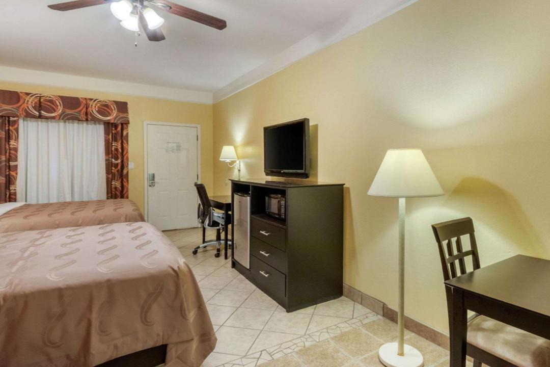 Photo of Bedroom in Mercedes