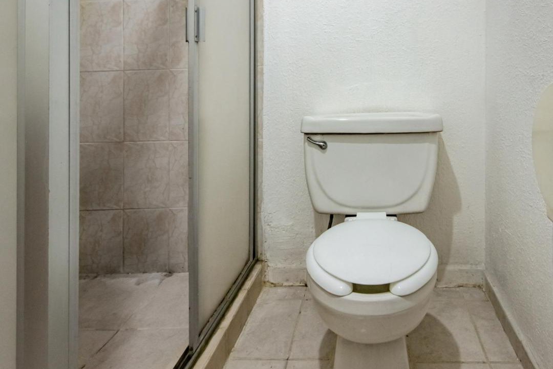 Photo of Bathroom in Leon
