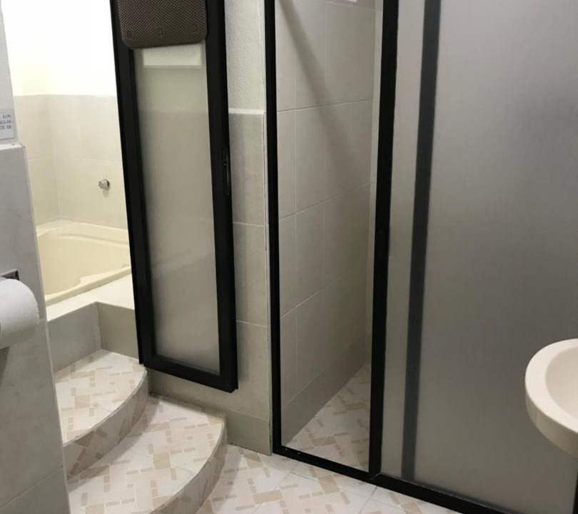 Photo of Bathroom in Bernal
