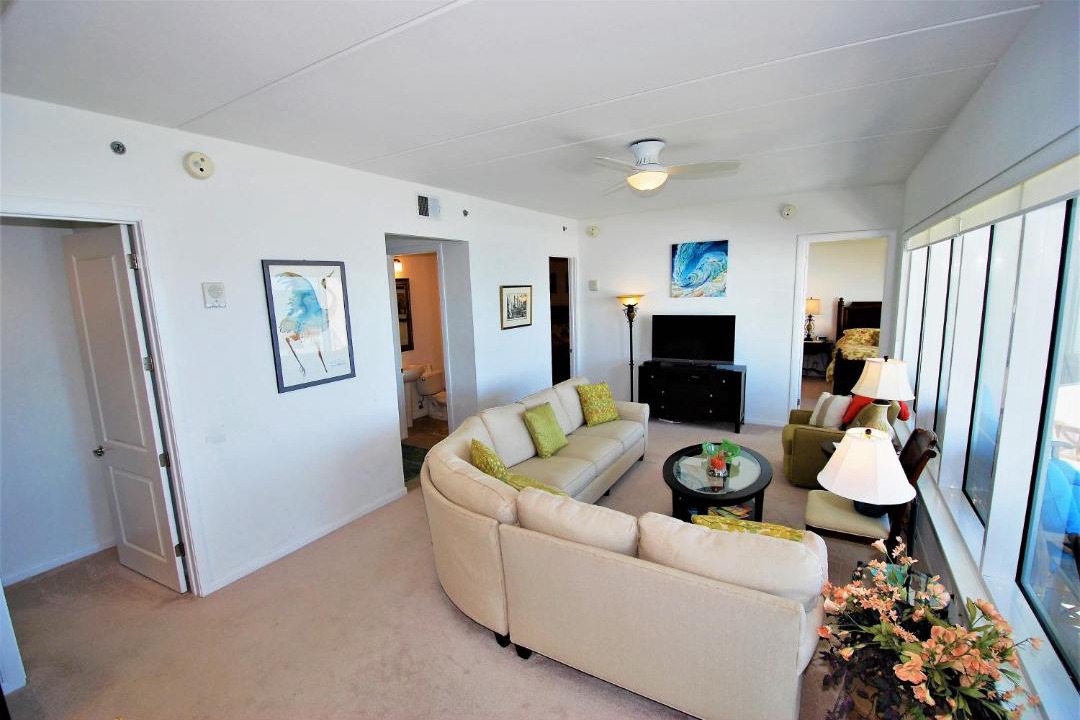 Photo of Livingroom in The Shores