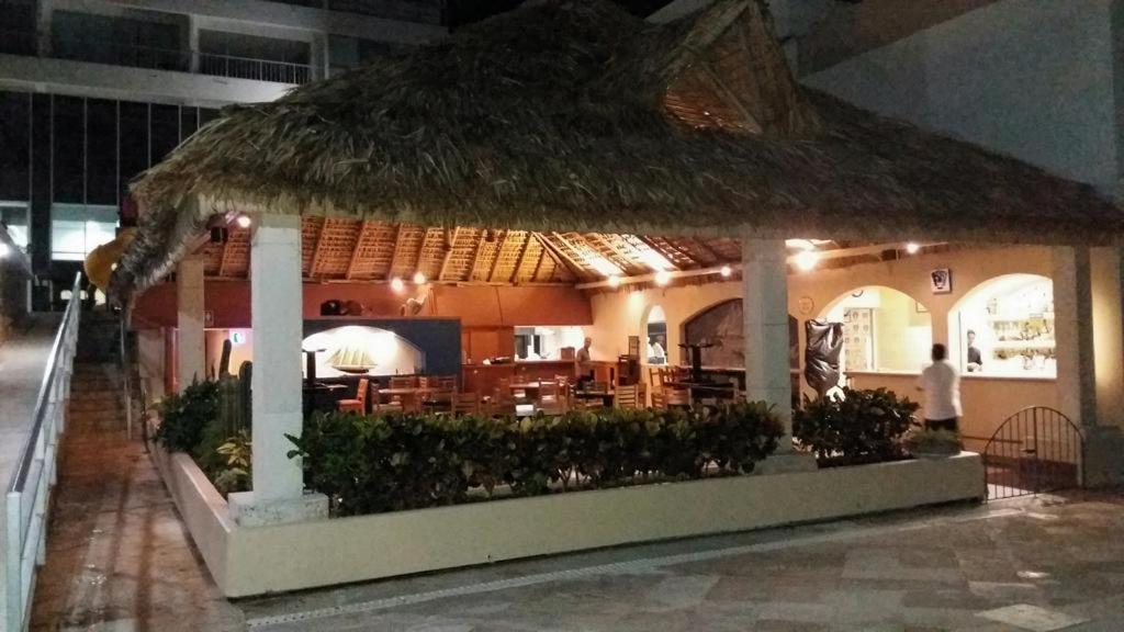 Photo of Buildings in Puerto Marques