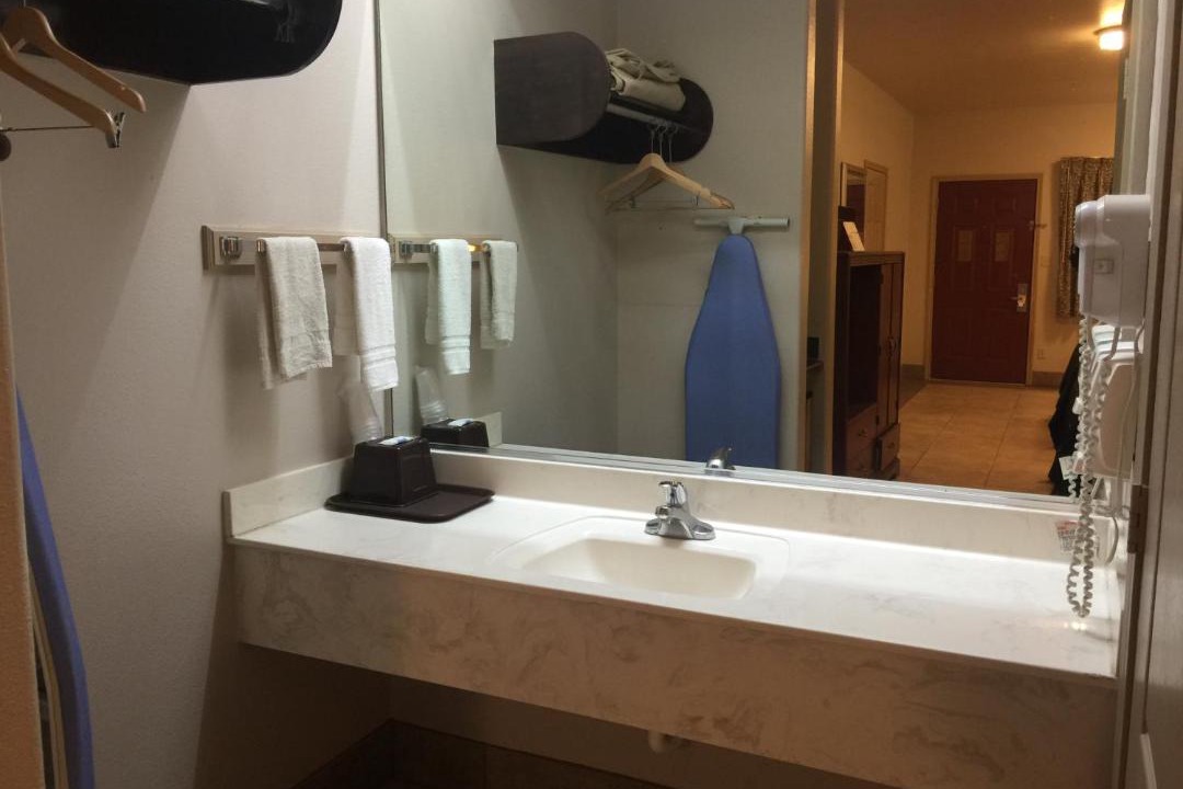 Photo of Bathroom in Edinburg