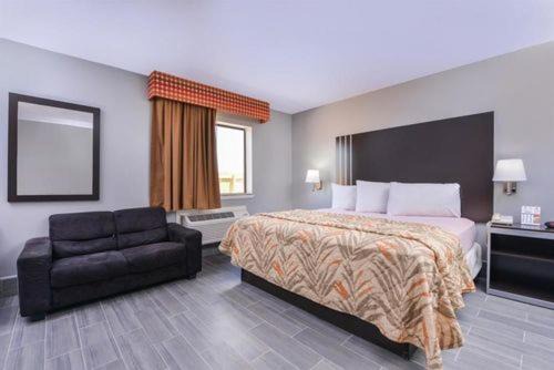 Photo of Bedroom in Weslaco
