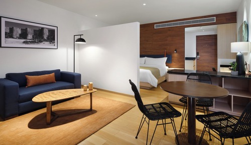 Premium Room, 1 King Bed (High Floor)