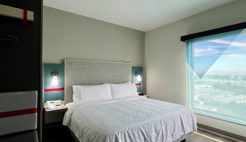 Room, 1 King Bed, Accessible (Mobility)