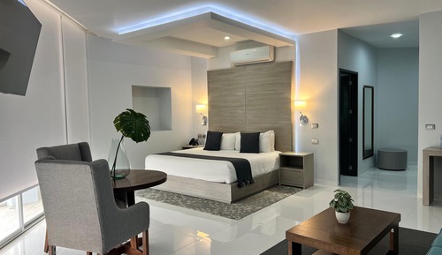 King Suite