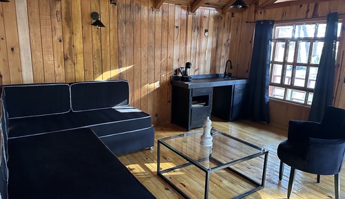 Junior Cabin