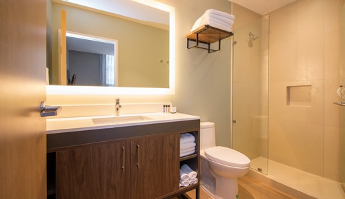 Studio Suite, Kitchen