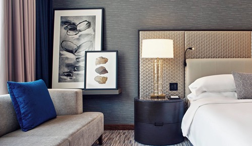 Deluxe Room, 1 King Bed