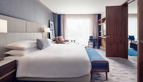 Junior Suite, 1 King Bed