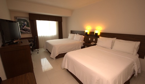 Standard Room, 2 Double Beds
