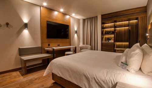 Superior Room, 1 King Bed