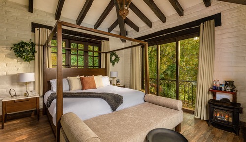 Standard Cabin, 1 King Bed