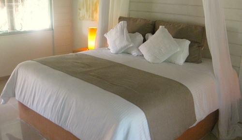 Superior Room King Size Bed with Buffet Breakfast and Spa Access