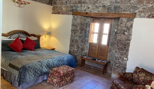 Standard King Suite #6