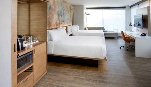 Room, 2 Queen Beds, Accessible, Non Smoking