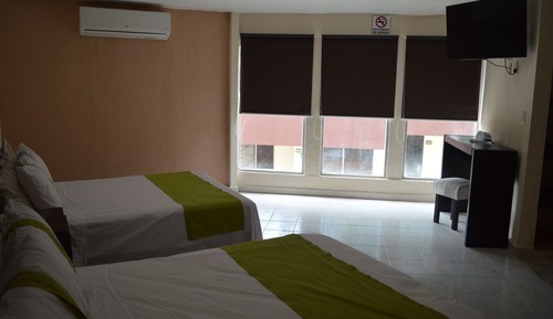 Junior Suite, 2 Double Beds