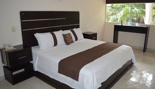 Junior Suite, 1 King Bed