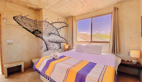 Large Ensuite Room with Rooftop Access