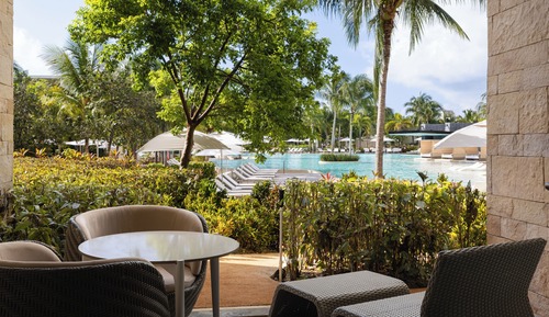 Junior Suite Pool Access Single use