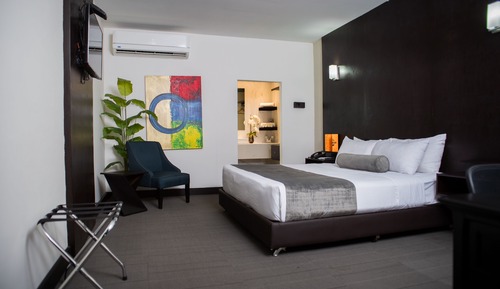 Comfort Room, 1 King Bed, Non Smoking