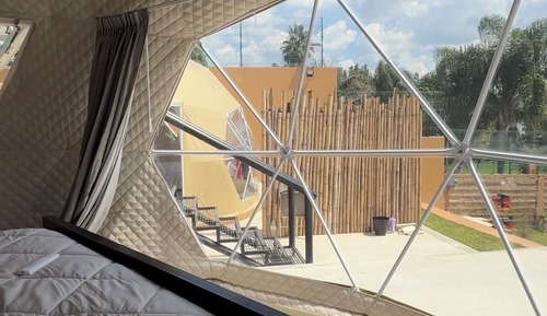 PREMIUM DOME WITH JACUZZI VIEW OF THE DAM