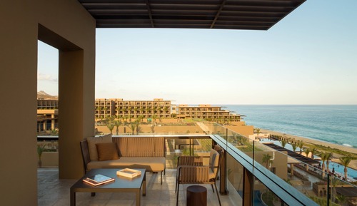 Suite, 1 King Bed with Sofa bed, Oceanfront